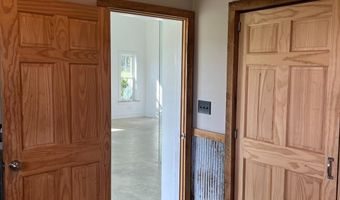 221 HARTMAN Rd, Reading, PA 19606