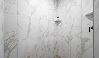 111 168th Ln, Andover, MN 55304