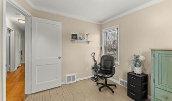 7609 Rosedale Blvd, Allen Park, MI 48101