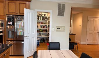 6204 MELVERN Dr, Bethesda, MD 20817