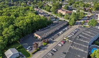 132 Hoffman Ave 207, Cranston, RI 02920