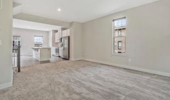 7811 SUTTER Ln, Annandale, VA 22003