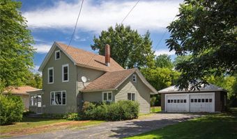 34 Grove St, Adams, NY 13605