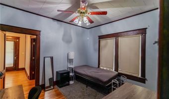 905 Parallel St, Atchison, KS 66002