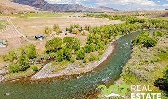 22 Castle Rock Rd, Cody, WY 82414