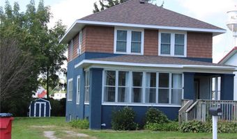 104 S Main St, Altura, MN 55910