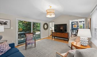 5901 DEVONSHIRE Dr, Bethesda, MD 20816