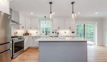 300 Tower Hill Rd, Cumberland, RI 02864
