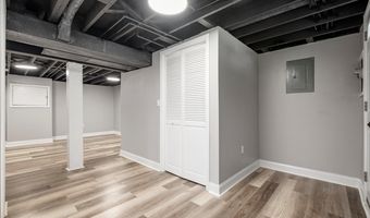 643 BRISBANE Rd, Baltimore, MD 21229