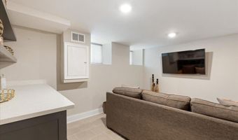 1532 N BROADWAY, Baltimore, MD 21213