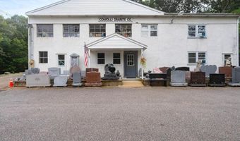 4 Chase Hill Rd, Hopkinton, RI 02804