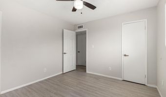 1985 S Plaza Dr, Apache Junction, AZ 85120