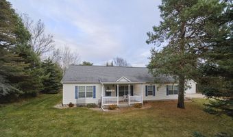 14061 Erdman Rd, Arcadia, MI 49613