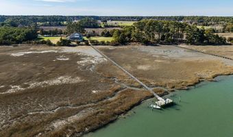 26156 HENRYS POINT Ln, Accomac, VA 23301