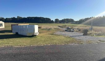 7066 Vivians Rd, Anderson, AL 35610