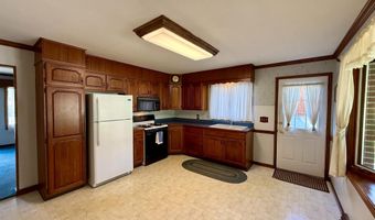 44 WESLEYAN Dr, Reading, PA 19607