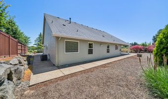 20707 YUKON St, Aurora, OR 97002