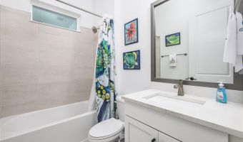 5464 WAYFARER Ave, Apollo Beach, FL 33572