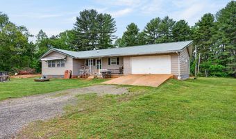 147 Iron Ore Ln, Barren Springs, VA 24313