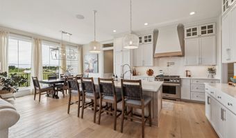 6004 NE Briarwood Dr, Ankeny, IA 50021