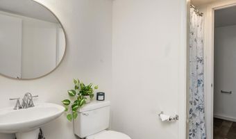 111 KAHULUI BEACH Rd A104, Kahului, HI 96732