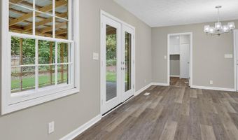 208 SHAMROCK Rd, Anniston, AL 36207