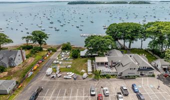 239 A Foreside Rd, Falmouth, ME 04105
