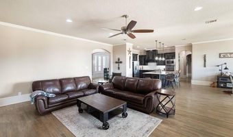 306 Parc Oaks Ct, Aledo, TX 76008