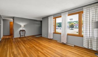 738 Sunset Dr, Bloomfield, IN 47424