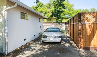 3464 Wallace Rd, Santa Rosa, CA 95404