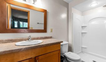 2570 PALISADES Ln, Appleton, WI 54915