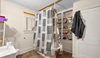 56 Vesper St, Akron, OH 44310