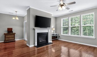 107 Haybarn Ct, Apex, NC 27502