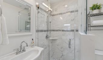 5629 8TH St NW, Washington, DC 20011