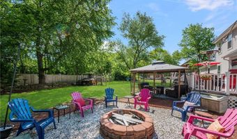 680 S Main St, Burrillville, RI 02859