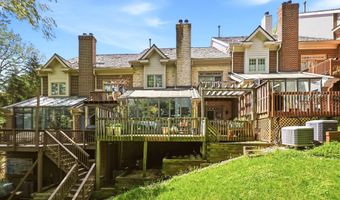 5803 MADAKET Rd, Bethesda, MD 20816