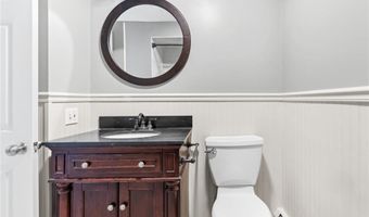 2 Betsy Williams Ct, Johnston, RI 02919