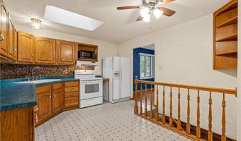 2101 6th Ave NE, Austin, MN 55912