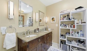 2817 24TH St N, Arlington, VA 22207