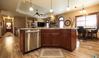 1809 W Ashton Trl, Brandon, SD 57005