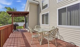 242 Colonial Ter, Albrightsville, PA 18210
