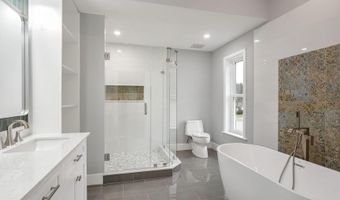 4917 ERIE St, Annandale, VA 22003