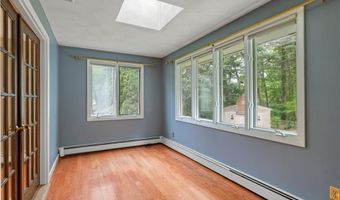 19 Bruce Dr, North Smithfield, RI 02896