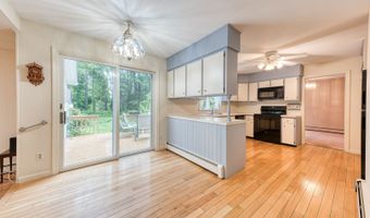 126 Grand View Ter, Brooklyn, CT 06234