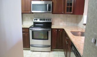 32 Center Ave 14, Atlantic Highlands, NJ 07716