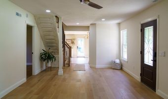 101 W College St, Ash Grove, MO 65604