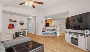 2225 Shenandoah Dr, Anderson, CA 96007