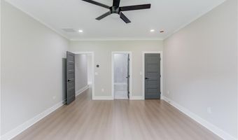 37 Deer Canyon Dr, Auburn, GA 30011