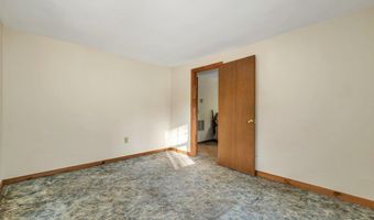 66 Hayes Rd, Alton, NH 03809