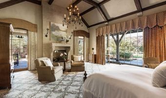 7 Country Oak Ln, Alamo, CA 94507